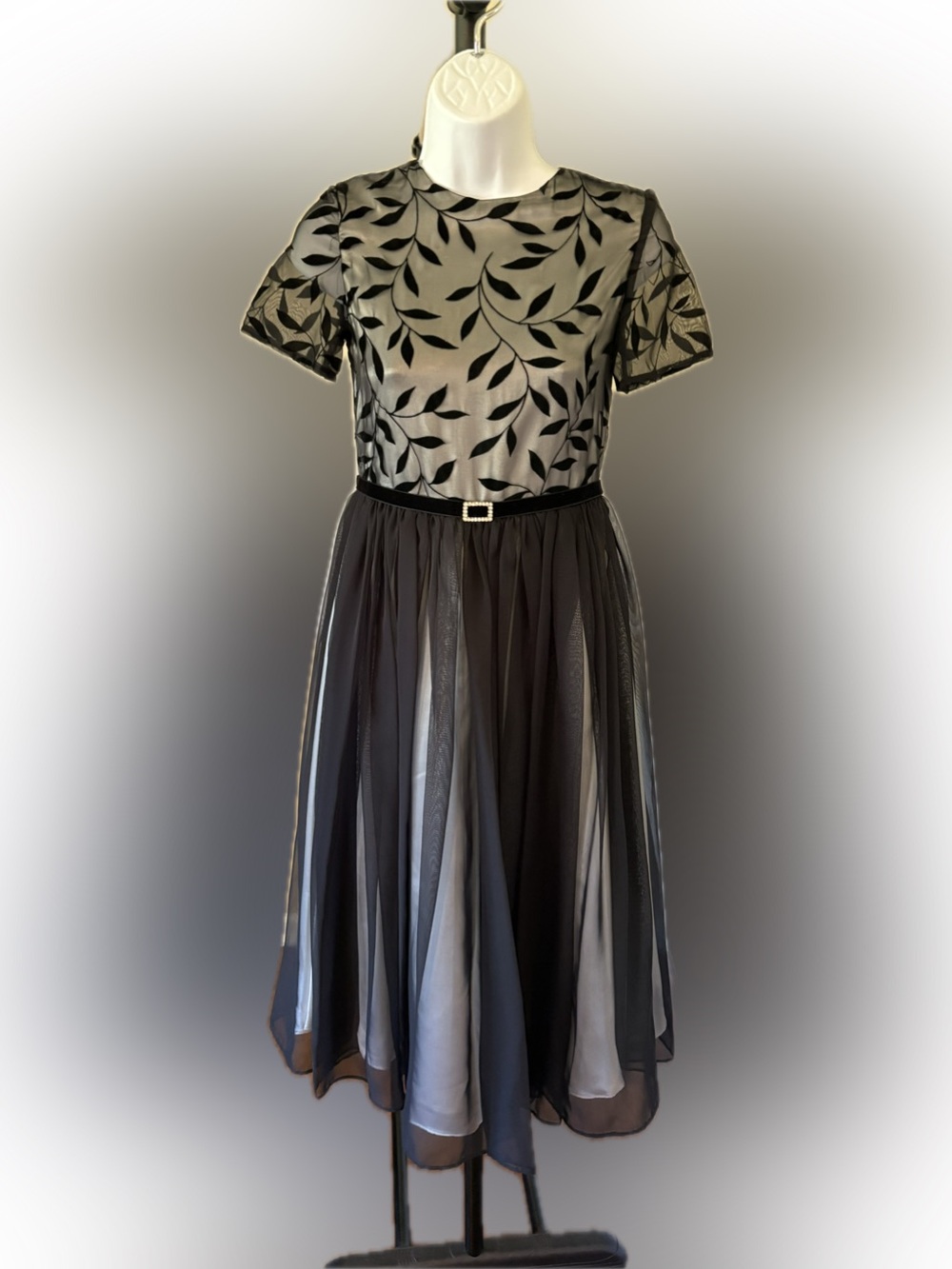 Zoe LTD Girls Party Dress Black and Cream Lined Velvet Detail Size 12